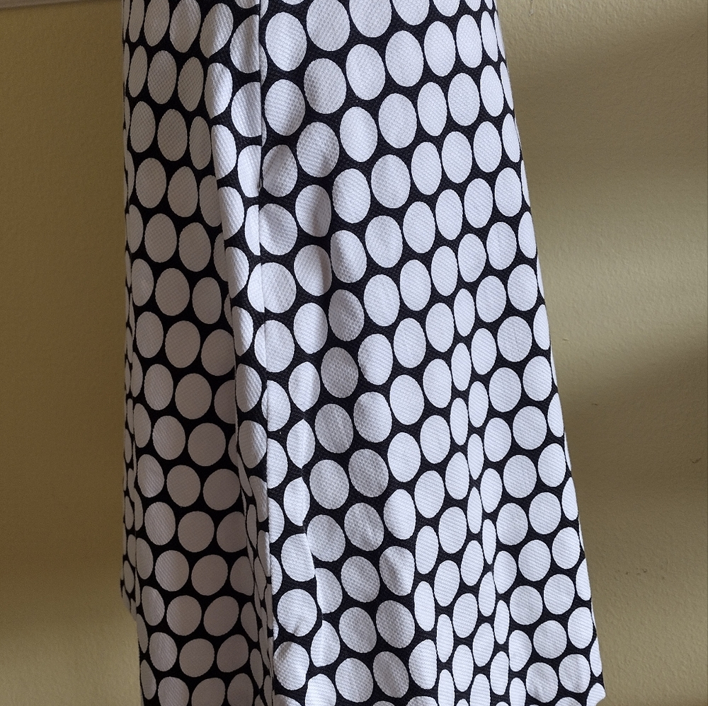 Skirt - Picture 3 of 7